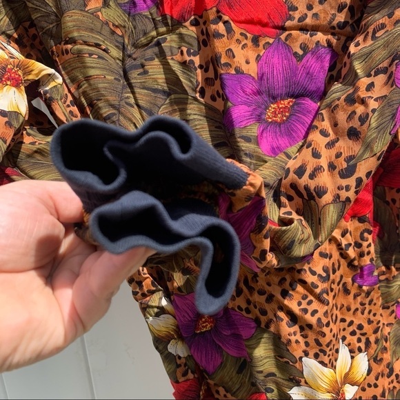 Vintage animal print tropical farm Rio floral long sleeve button back blouse 10 - Picture 4 of 7